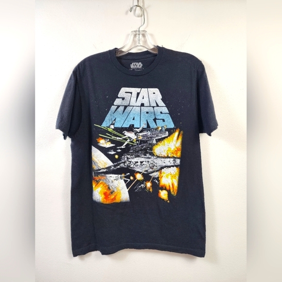 Star Wars Graphic T-Shirt, sz MD - Picture 1 of 8
